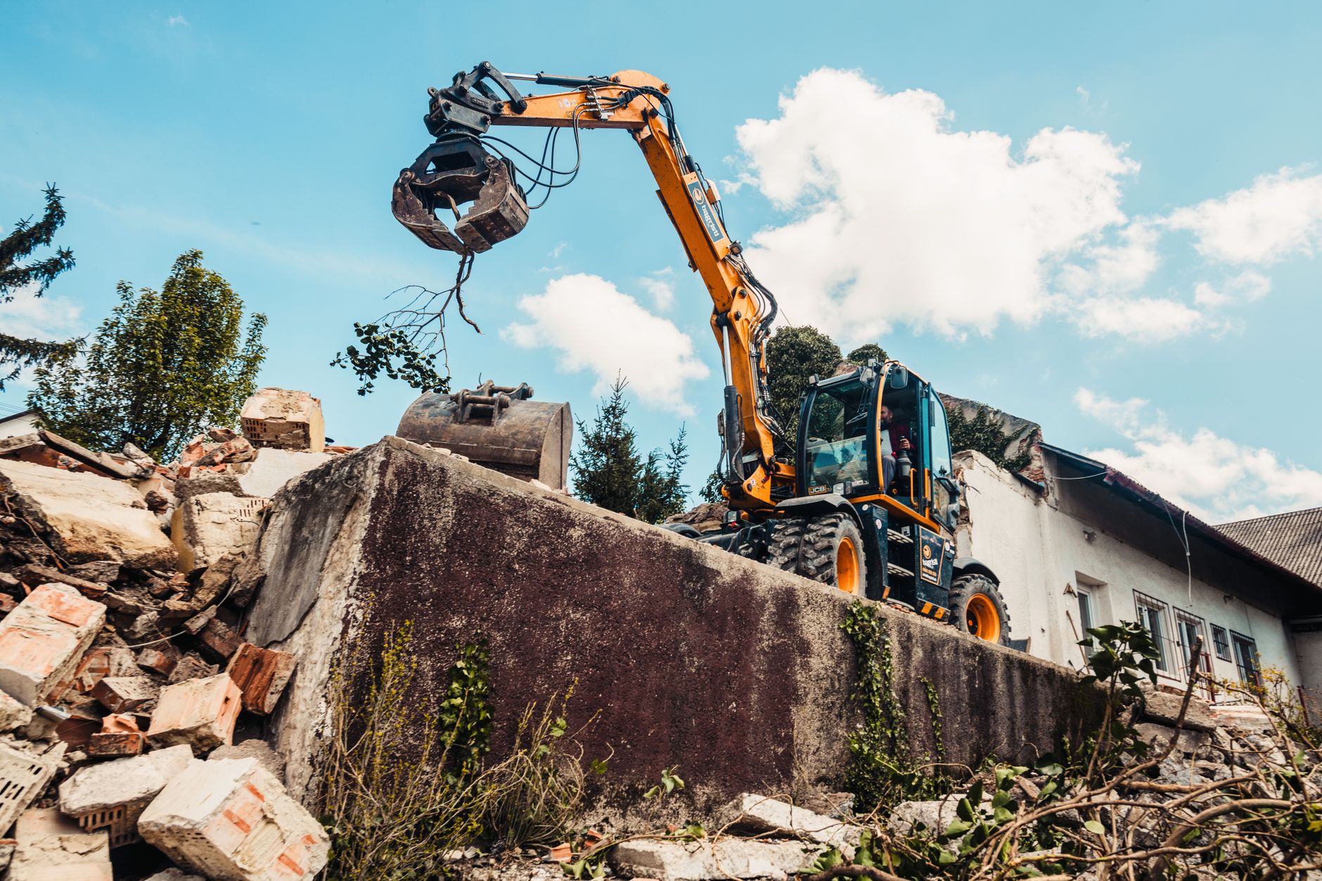 Entreprise de démolition équipe à Saint-Maur-des-Fossés